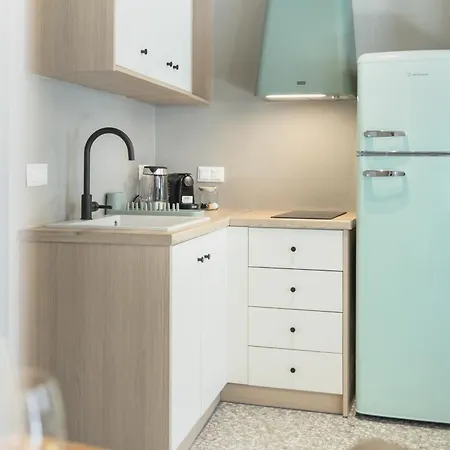 Daphni Premium - Peaceful Veranda In Old Town Διαμέρισμα Τήνος